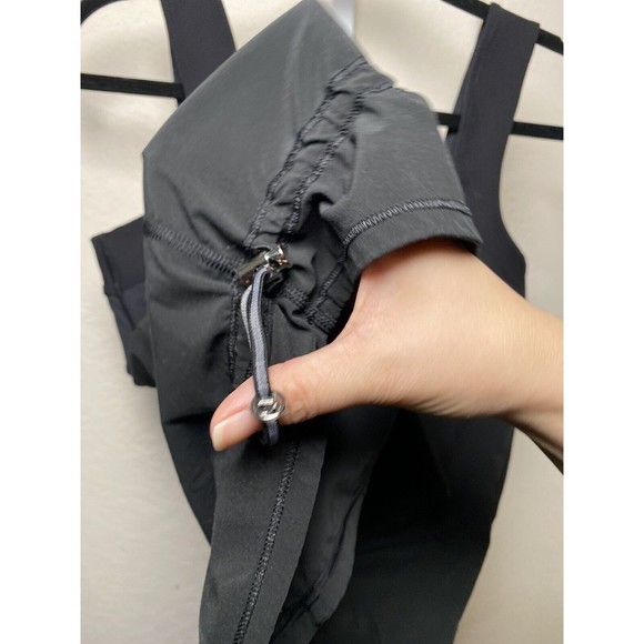 Lululemon Run Chase Me Tank Top SZ 8 Black Adjustable Hem Active Running Yoga - Picture 7 of 10